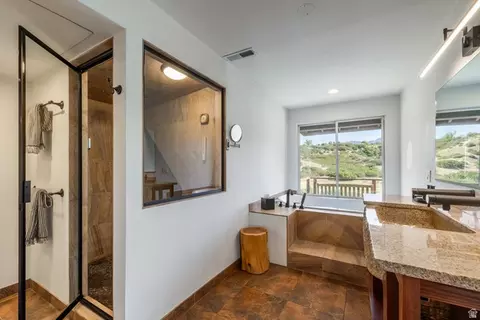 Bath - 2105 E Dimple Dell Rd, Sandy, UT 84092 photo 2 of 4