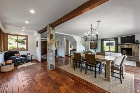 Dining - 2105 E Dimple Dell Rd, Sandy, UT 84092 photo 3 of 3