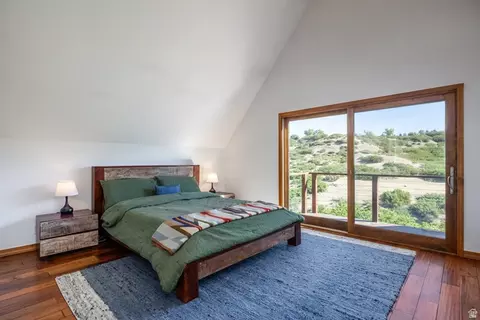 Bedroom - 2105 E Dimple Dell Rd, Sandy, UT 84092 photo 4 of 5