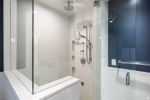 Bath - 4539 S Willow Rd, Holladay, UT 84117 photo 8 of 8