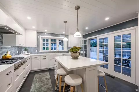 Kitchen - 4539 S Willow Rd, Holladay, UT 84117 photo 1 of 9