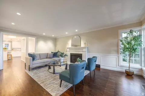 Living - 4539 S Willow Rd, Holladay, UT 84117 photo 1 of 6