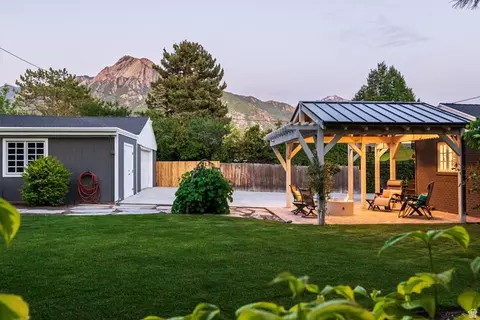 Exterior - 4539 S Willow Rd, Holladay, UT 84117 photo 4 of 42