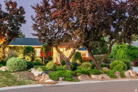 Exterior - 4539 S Willow Rd, Holladay, UT 84117 photo 9 of 42