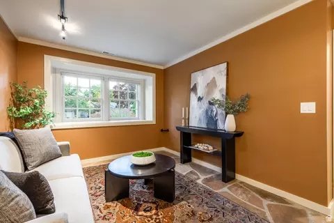 Living - 4539 S Willow Rd, Holladay, UT 84117 photo 3 of 6