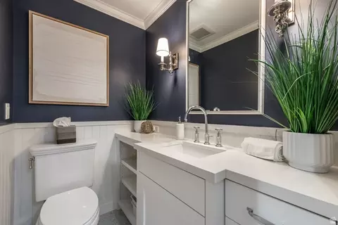 Bath - 4539 S Willow Rd, Holladay, UT 84117 photo 4 of 8