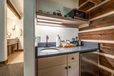 Kitchen - 8841 N Alpine Loop Rd #3, Sundance, UT 84604 photo 7 of 7
