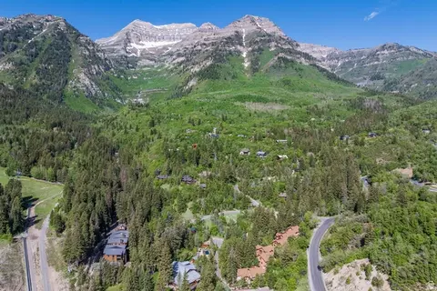 View/Area - 8841 N Alpine Loop Rd #3, Sundance, UT 84604 photo 1 of 7