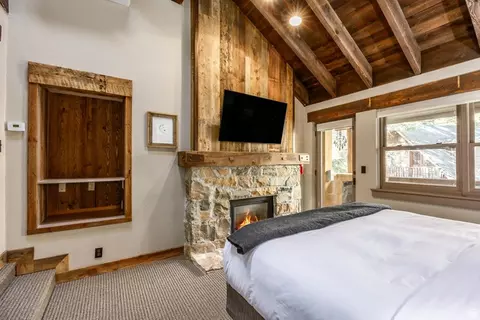 Bedroom - 8841 N Alpine Loop Rd #3, Sundance, UT 84604 photo 2 of 12