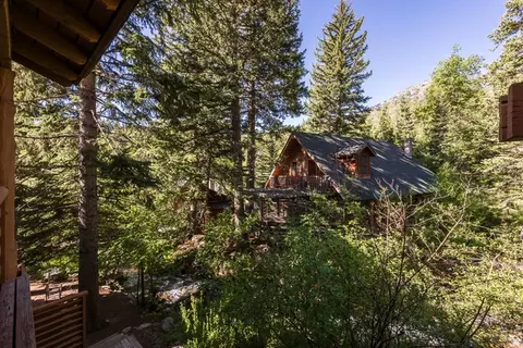 Exterior - 8841 N Alpine Loop Rd #3, Sundance, UT 84604 photo 3 of 19