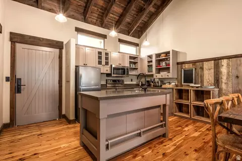 Kitchen - 8841 N Alpine Loop Rd #3, Sundance, UT 84604 photo 5 of 7