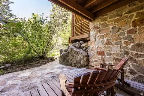 Exterior - 8841 N Alpine Loop Rd #3, Sundance, UT 84604 photo 7 of 19