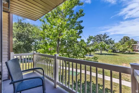 Exterior - 88 W 50 S #C-8, Centerville, UT 84014 photo 1 of 6