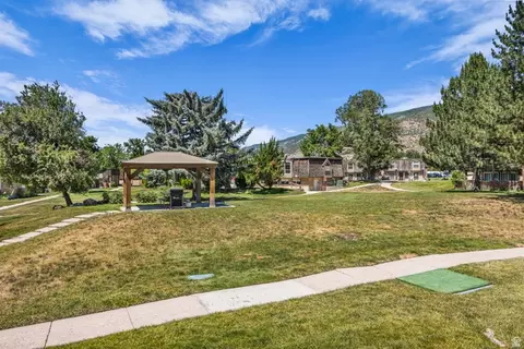 Exterior - 88 W 50 S #C-8, Centerville, UT 84014 photo 5 of 6