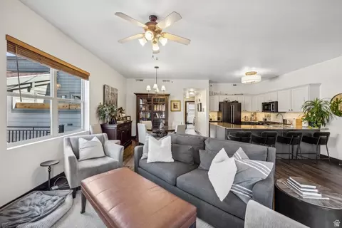 1684 Fox Hollow Ln #H6, Park City, UT 84098