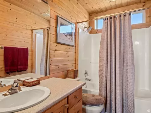 Bath - 10 Lewis Loop #221, Fish Haven, ID 83287 photo 1 of 3