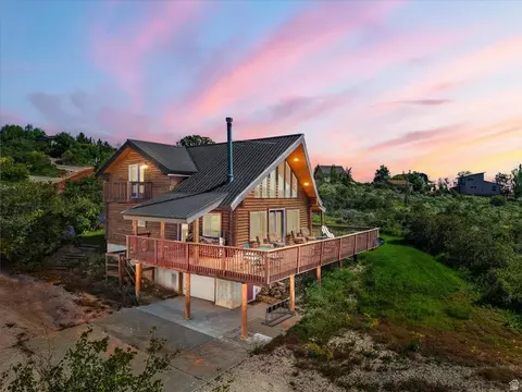 10 Lewis Loop #221, Fish Haven, ID 83287