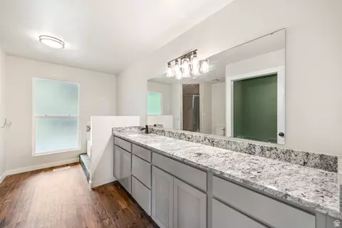 Bath - 140 E Spring Dr, Woodland Hills, UT 84653 photo 1 of 6