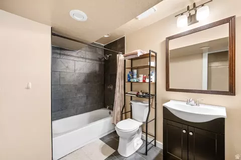Bath - 140 E Spring Dr, Woodland Hills, UT 84653 photo 6 of 6
