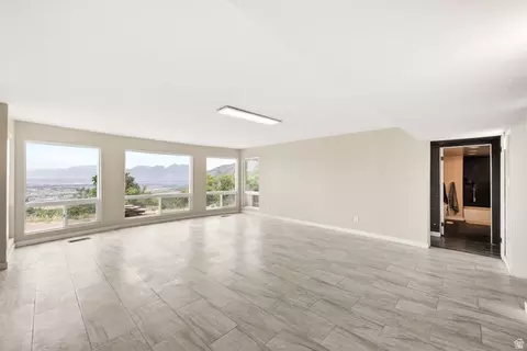 Living - 140 E Spring Dr, Woodland Hills, UT 84653 photo 10 of 10