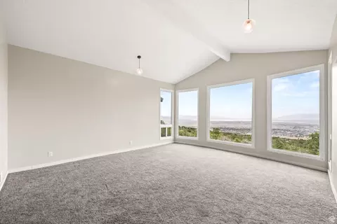 Living - 140 E Spring Dr, Woodland Hills, UT 84653 photo 4 of 10