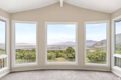 140 E Spring Dr, Woodland Hills, UT 84653
