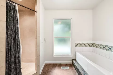 Bath - 140 E Spring Dr, Woodland Hills, UT 84653 photo 5 of 6