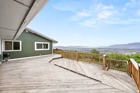 Exterior - 140 E Spring Dr, Woodland Hills, UT 84653 photo 6 of 15
