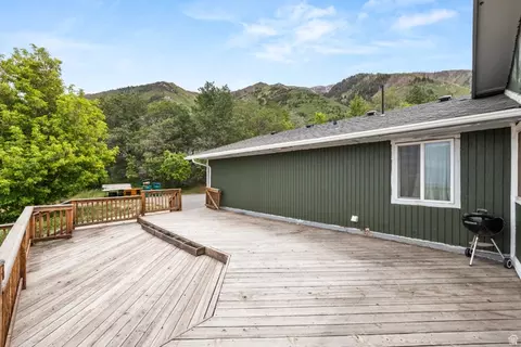 Exterior - 140 E Spring Dr, Woodland Hills, UT 84653 photo 7 of 15