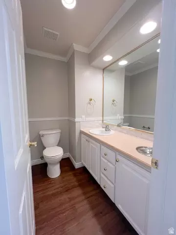 Bath - 2818 N 1225 E, North Ogden, UT 84414 photo 1 of 3