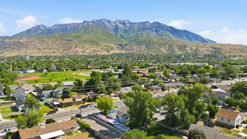 View/Area - 127 W 1200 N, Orem, UT 84057 photo 2 of 6