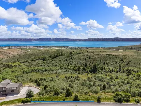 646 S Eutaw Rd #8, Garden City, UT 84028