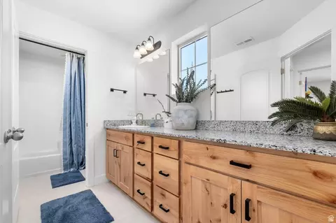 Bath - 500 N 516 W #19, Mapleton, UT 84664 photo 1 of 2