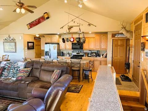 Kitchen - 17 Eagle Cir, Scofield, UT 84526 photo 1 of 1