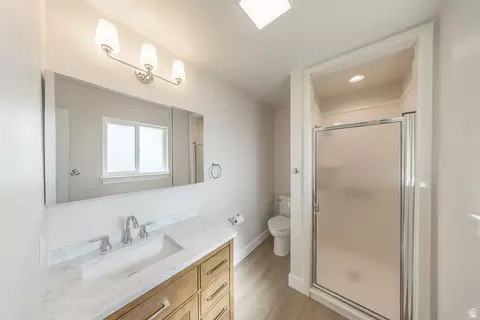 Bath - 139 N 1050 E, Bountiful, UT 84010 photo 1 of 3