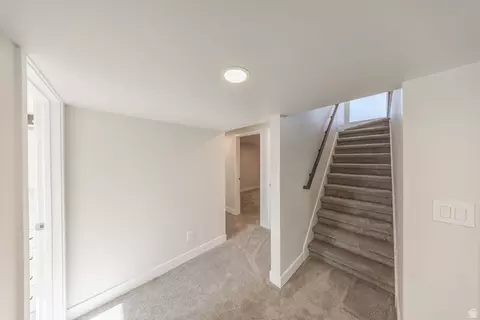 Entry Way - 139 N 1050 E, Bountiful, UT 84010 photo 2 of 2