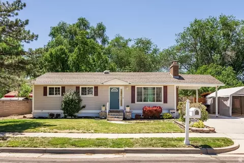 10574 S Crocus St E, Sandy, UT 84094