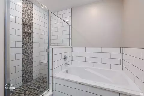 Bath - 3972 N Wood Rd, Eagle Mountain, UT 84005 photo 3 of 4