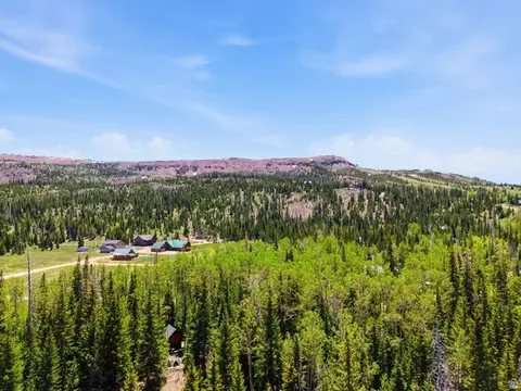 615 E Old Rd, Brian Head, UT 84719 photo 26