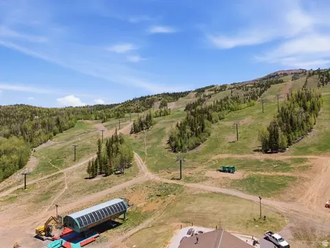 615 E Old Rd, Brian Head, UT 84719 photo 40