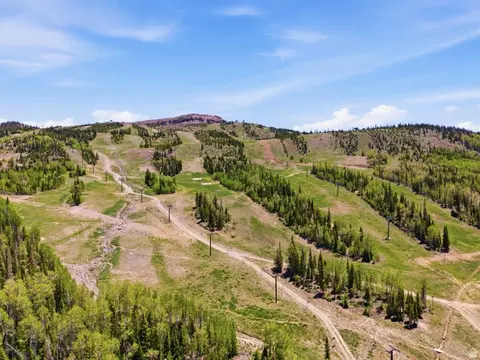 615 E Old Rd, Brian Head, UT 84719 photo 25