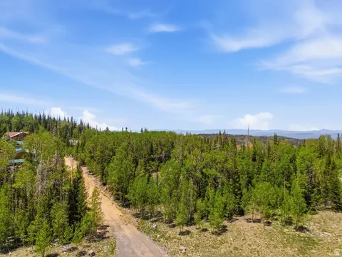 615 E Old Rd, Brian Head, UT 84719 photo 14