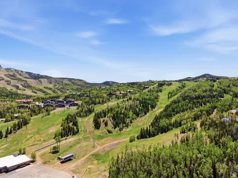 615 E Old Rd, Brian Head, UT 84719 photo 37