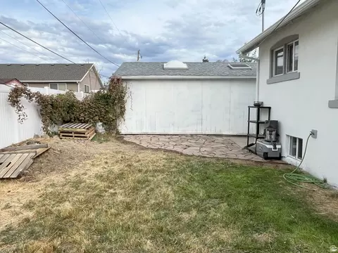 Exterior - 4401 S 700 E, Millcreek, UT 84107 photo 3 of 6