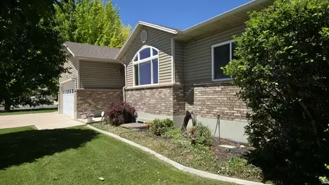 2294 W 900 N, Vernal, UT 84078