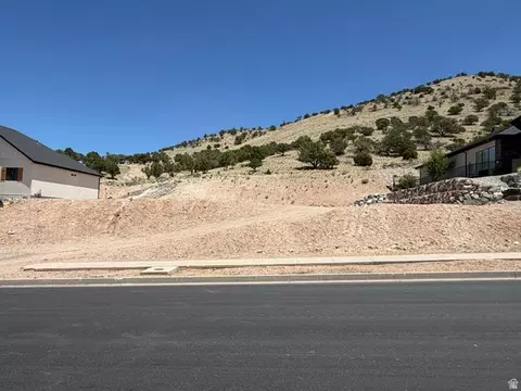 1490 N Knoll St #7, Cedar City, UT 84721