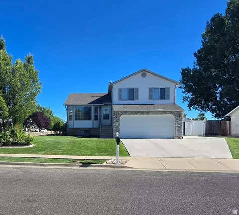 3307 W 4975 S, Roy, UT 84067
