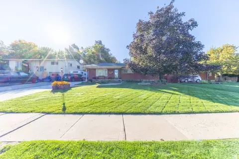 Exterior - 695 33rd St, Ogden, UT 84403 photo 2 of 10
