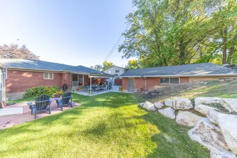 Exterior - 695 33rd St, Ogden, UT 84403 photo 6 of 10