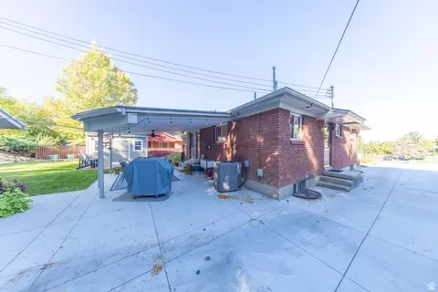 Exterior - 695 33rd St, Ogden, UT 84403 photo 5 of 10